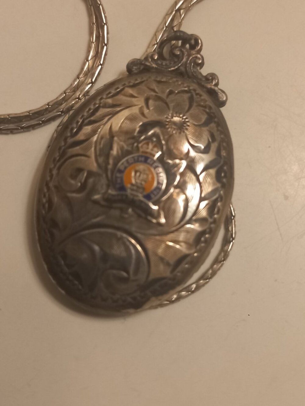 Vintage Canada war memorabilia Perth Regiment silver locket